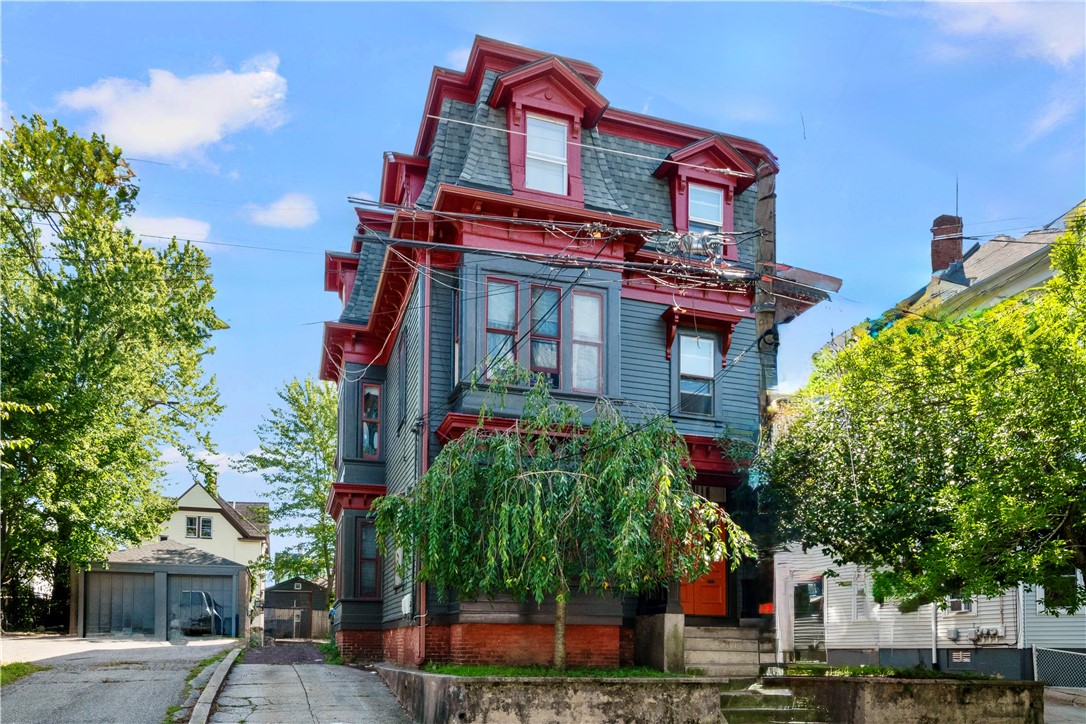 124 Chapin Avenue