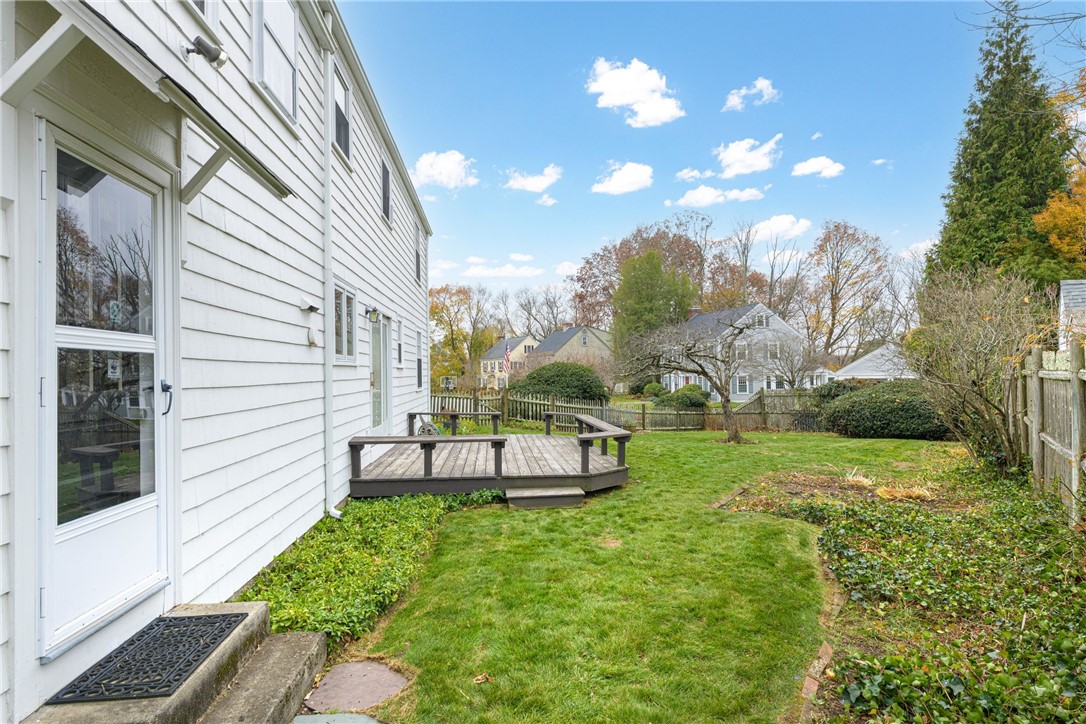 20 Elmsgate Way