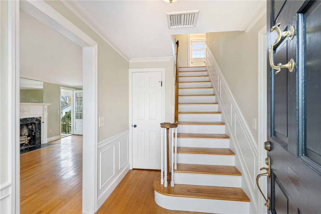 20 Elmsgate Way