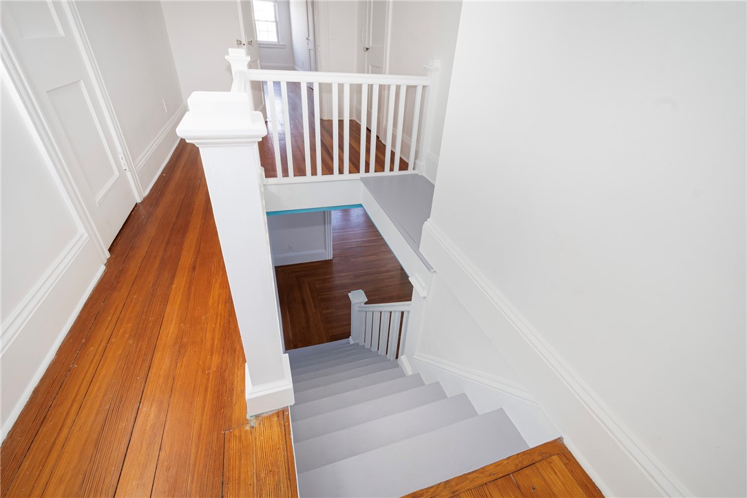 33 Evergreen Street