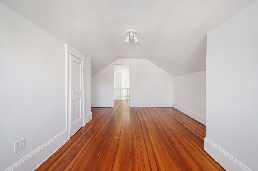 33 Evergreen Street