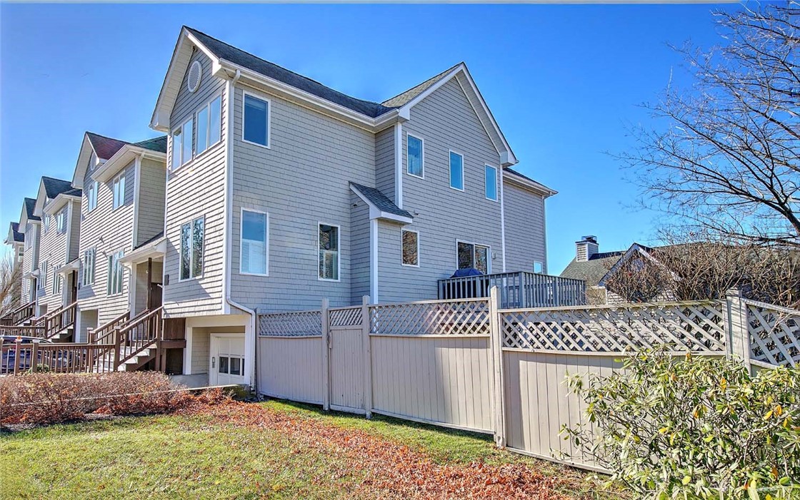 461 North Lane