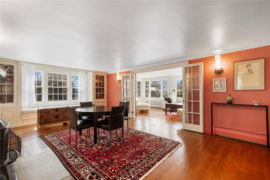 7 Cushing Street