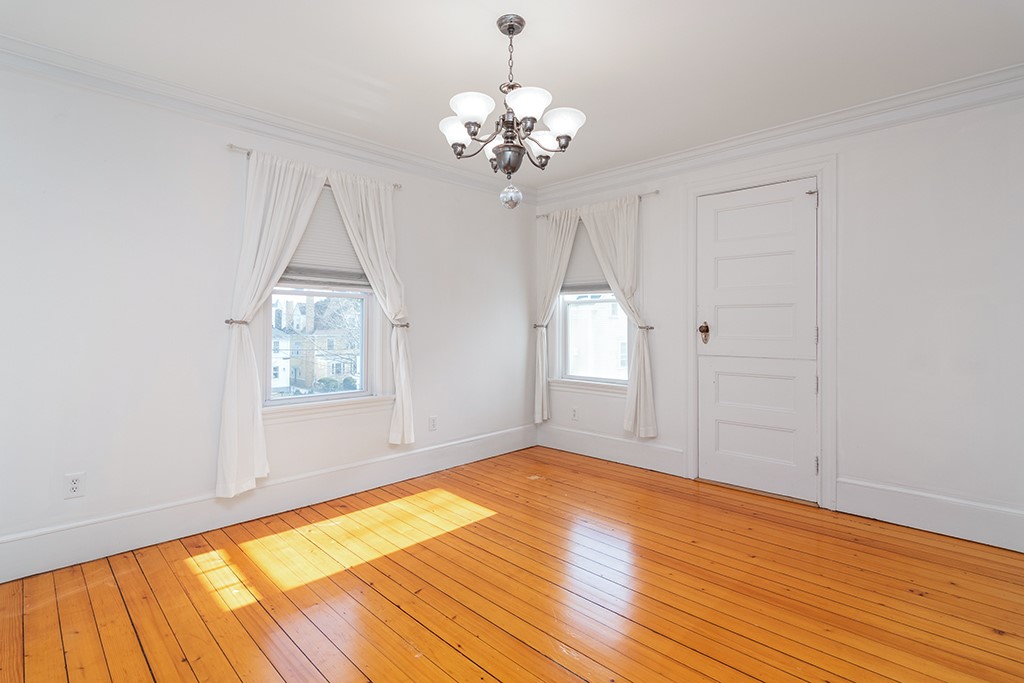 15 Humboldt Avenue