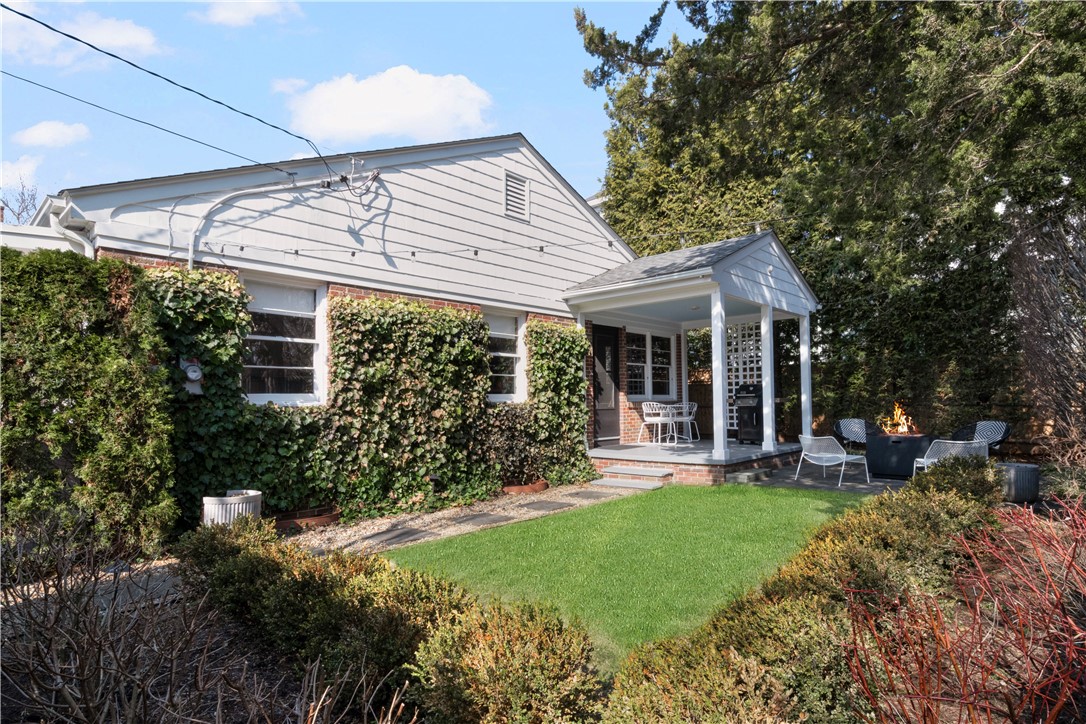 203 Cole Avenue