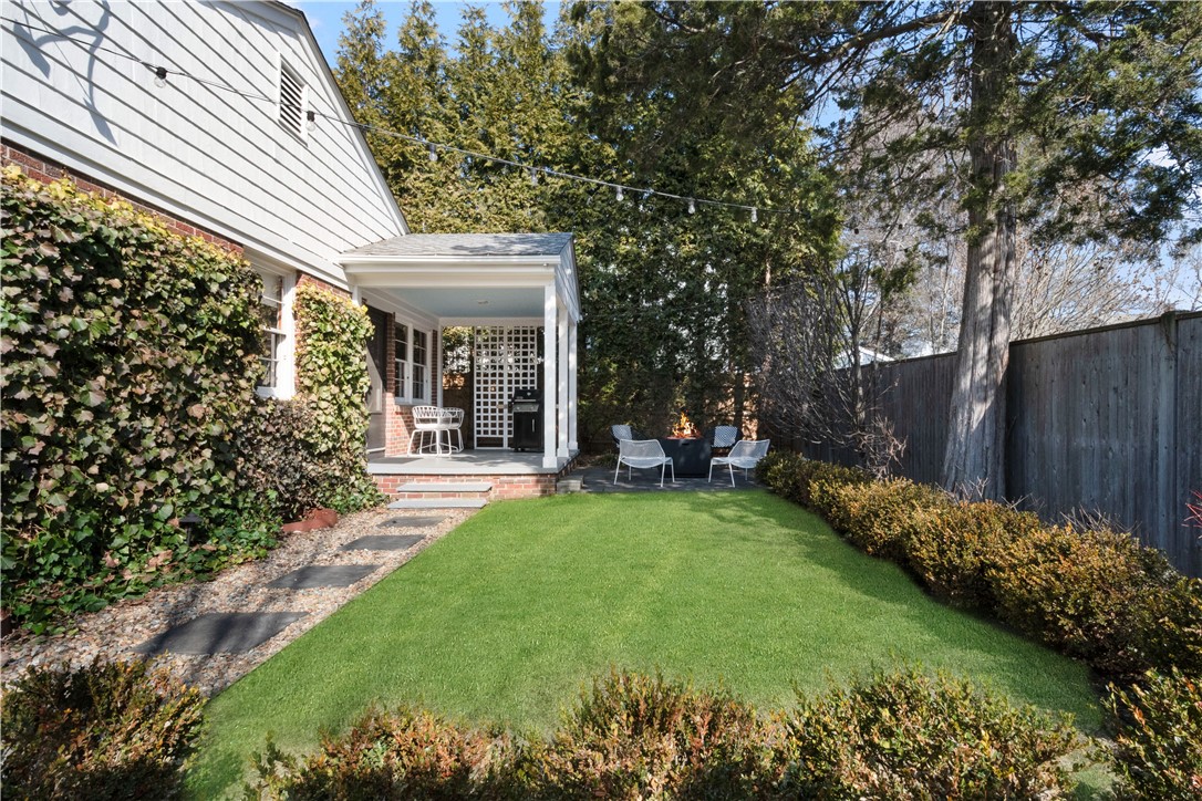 203 Cole Avenue