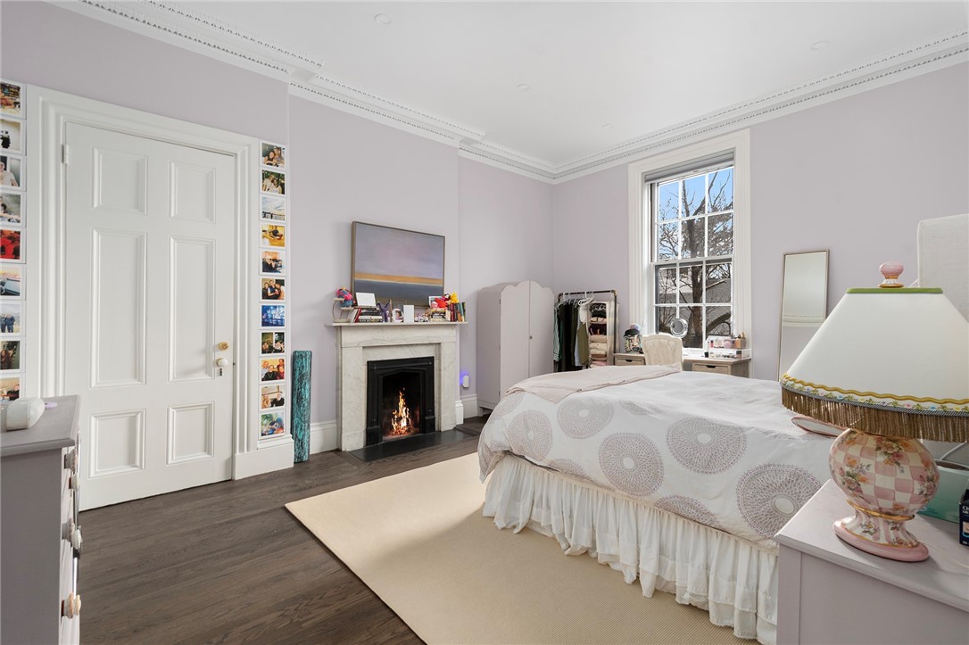281 Benefit Street B