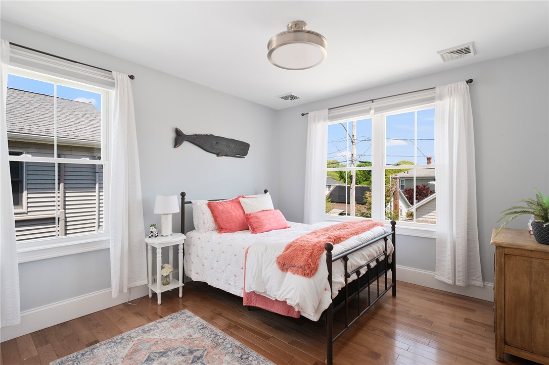 53 White Avenue
