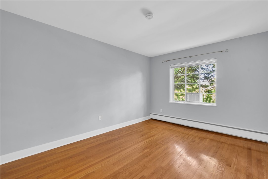 160 Waterman Street 5