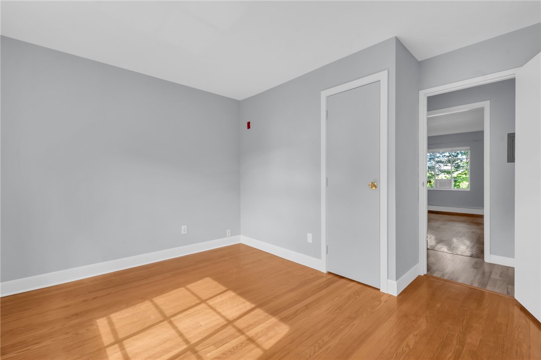 160 Waterman Street 5