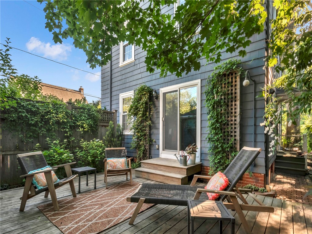 377 Cole Avenue