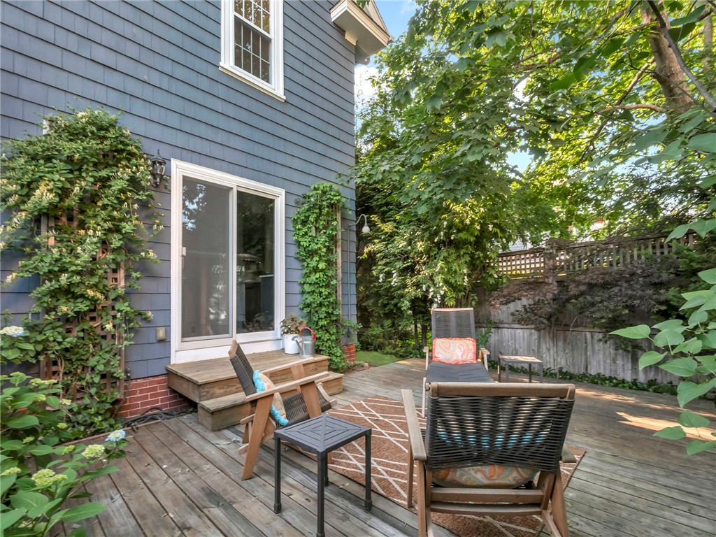 377 Cole Avenue