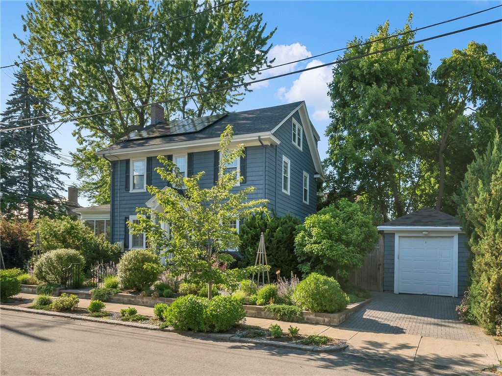 377 Cole Avenue