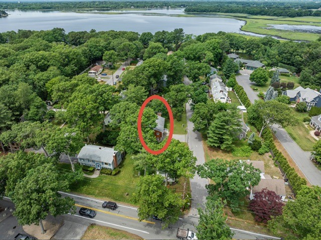 6 Acre Avenue
