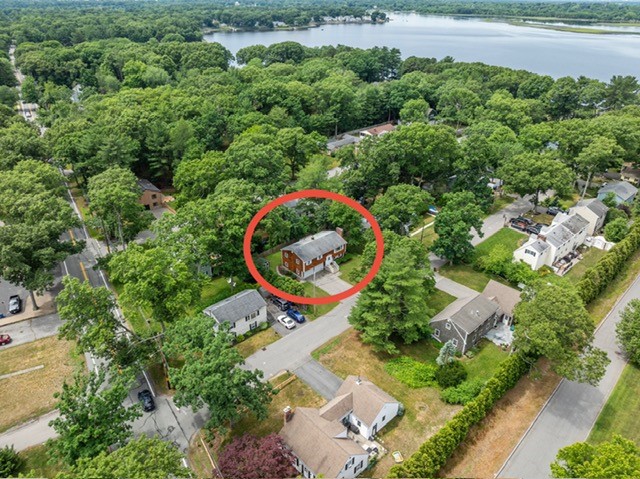 6 Acre Avenue