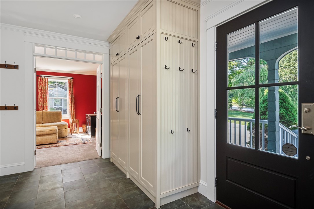 140 Aldrich Avenue