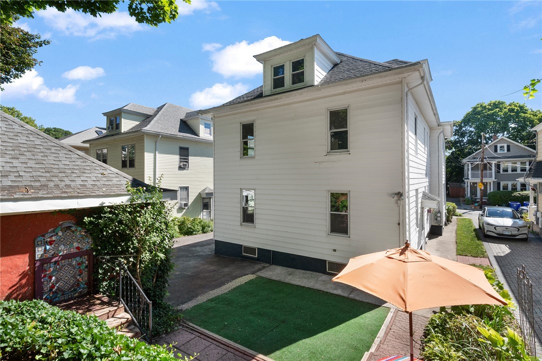 21 Taft Avenue