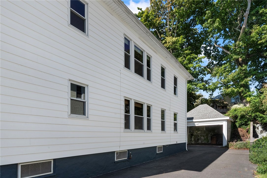 21 Taft Avenue
