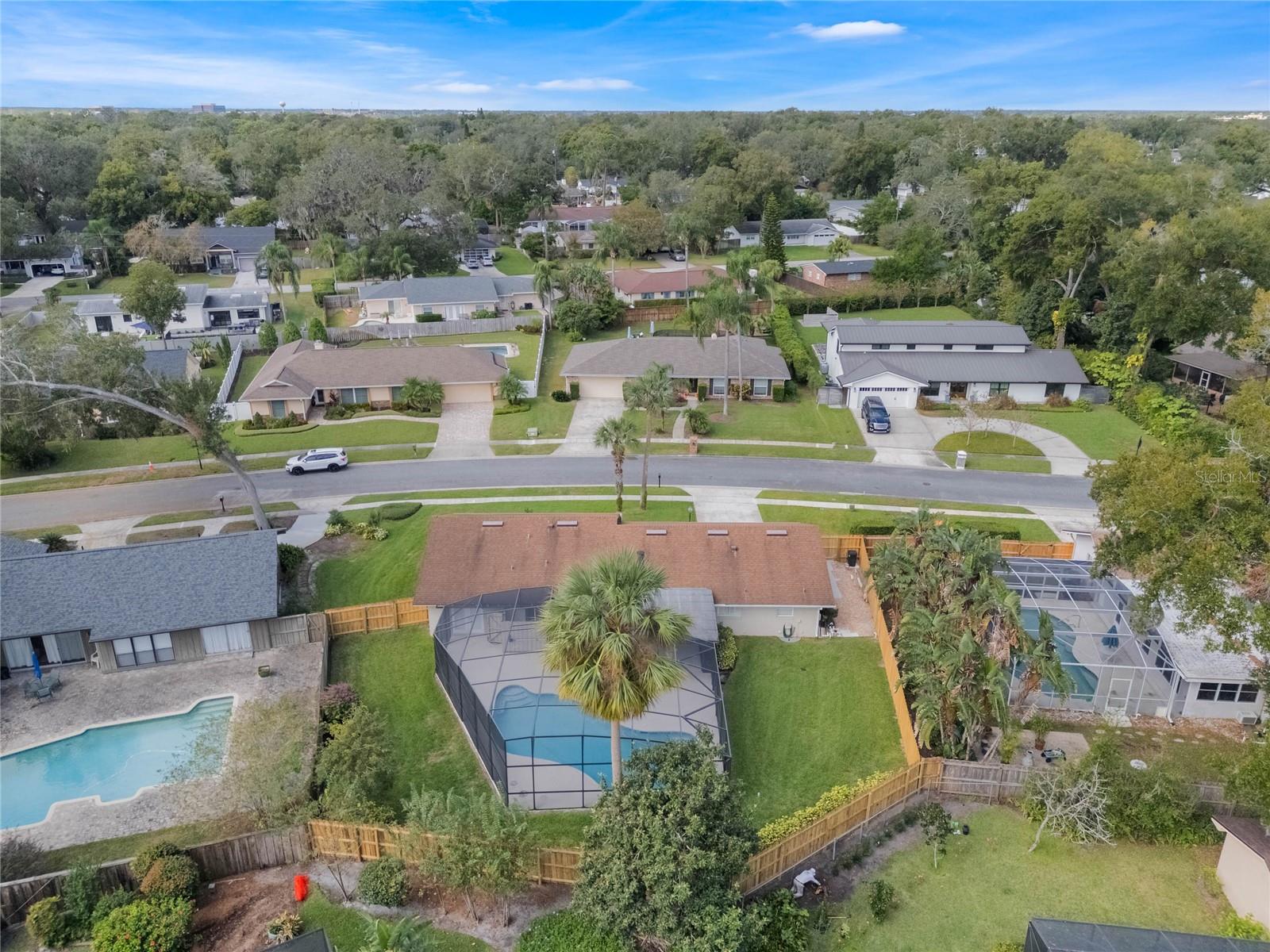 987 STONEWOOD LN