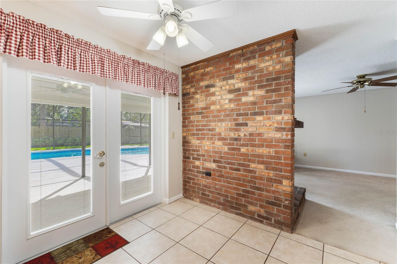 987 STONEWOOD LN