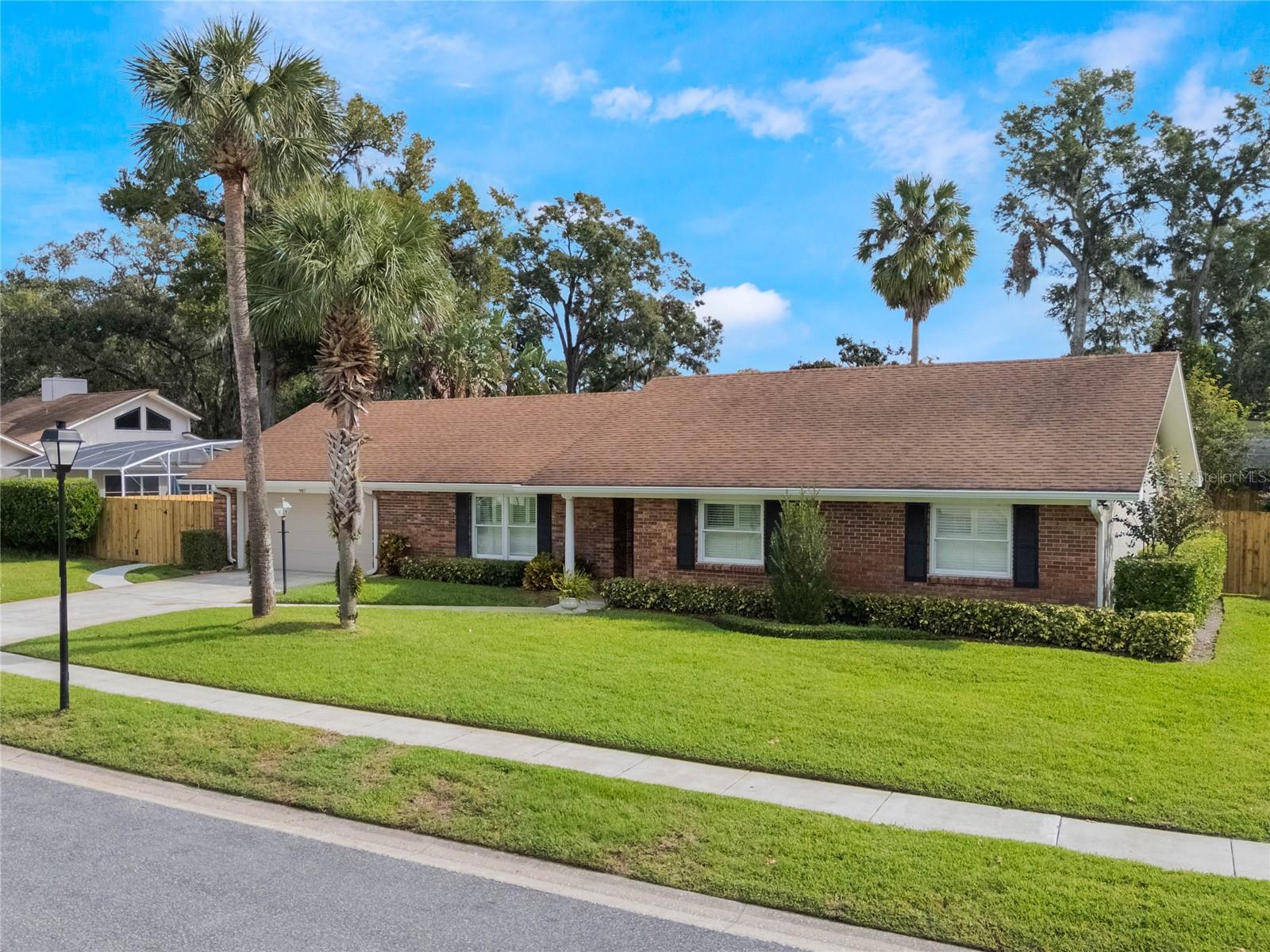 987 STONEWOOD LN