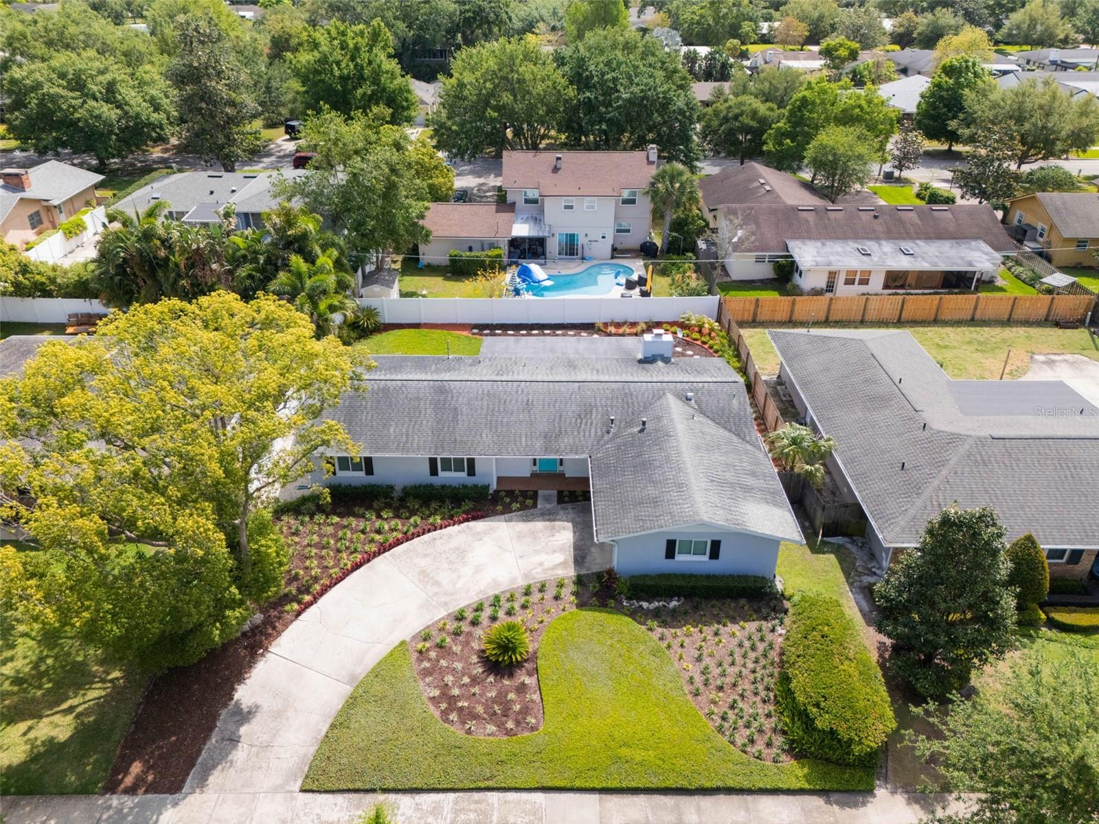 624 DUNRAVEN DR