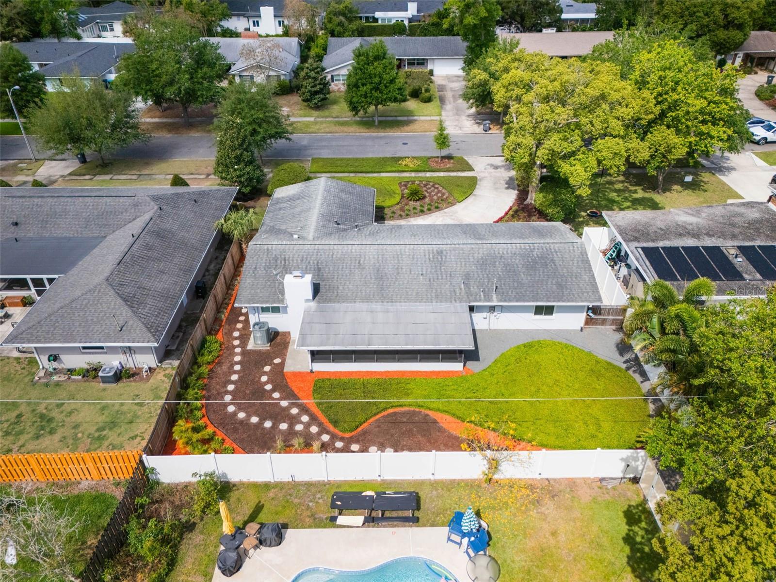 624 DUNRAVEN DR