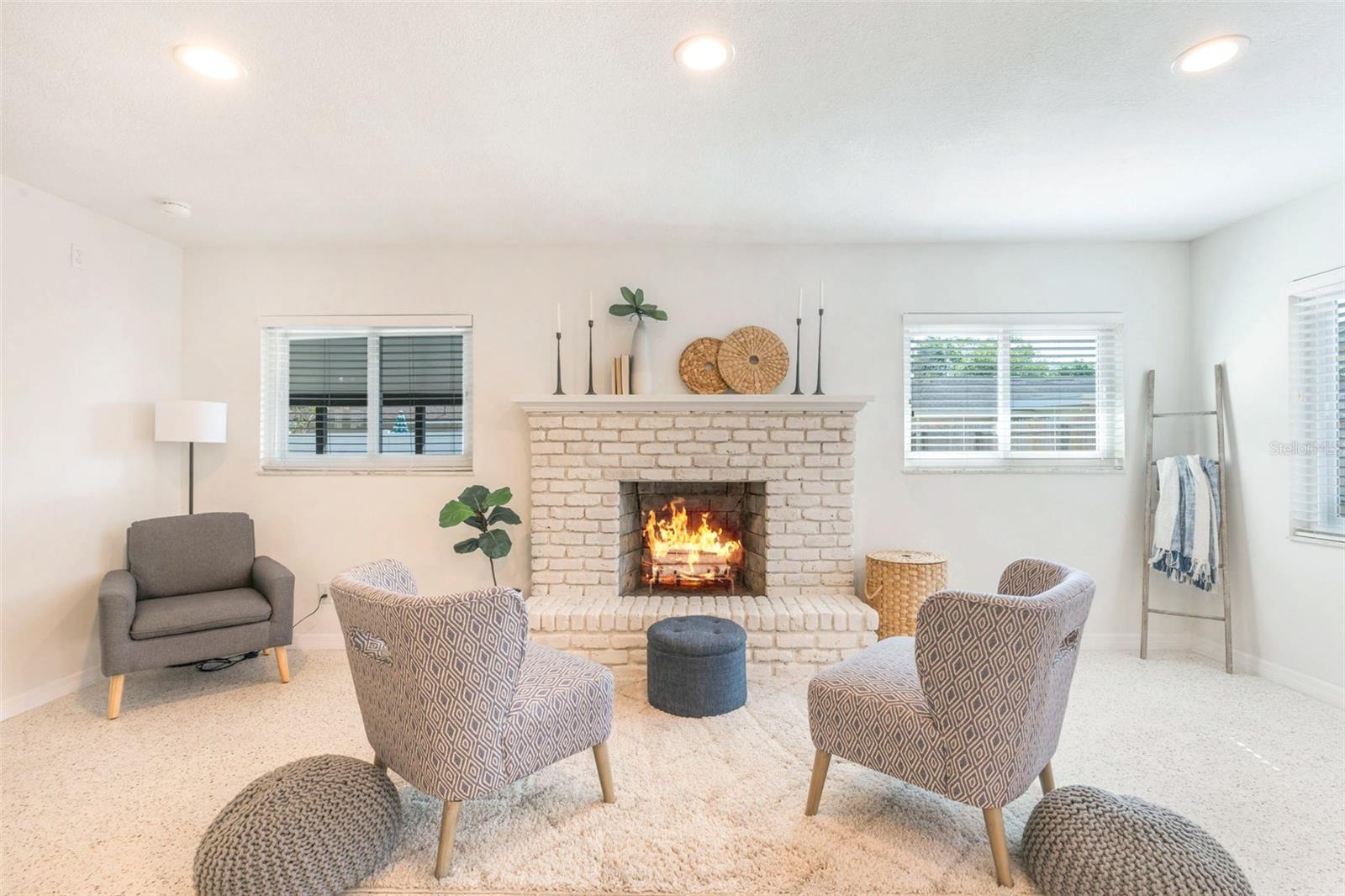 624 DUNRAVEN DR