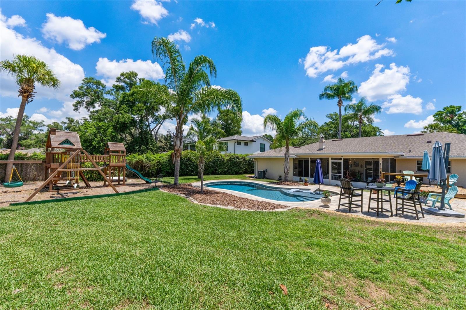 986 STONEWOOD LN