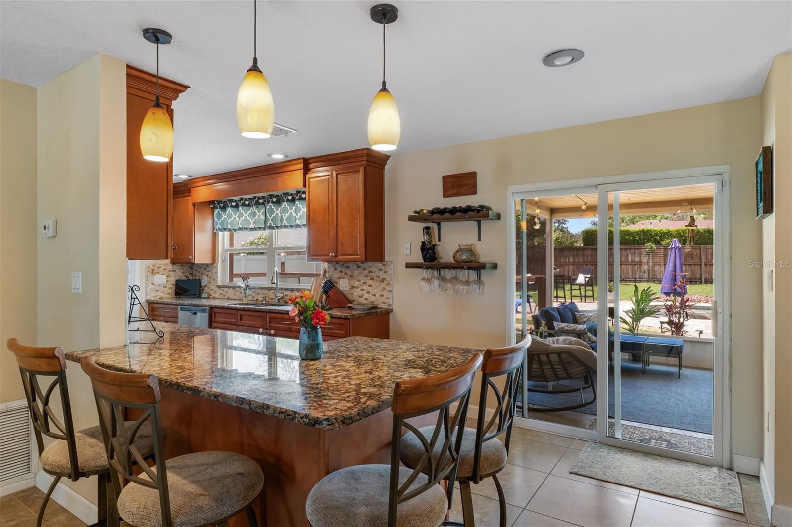 986 STONEWOOD LN