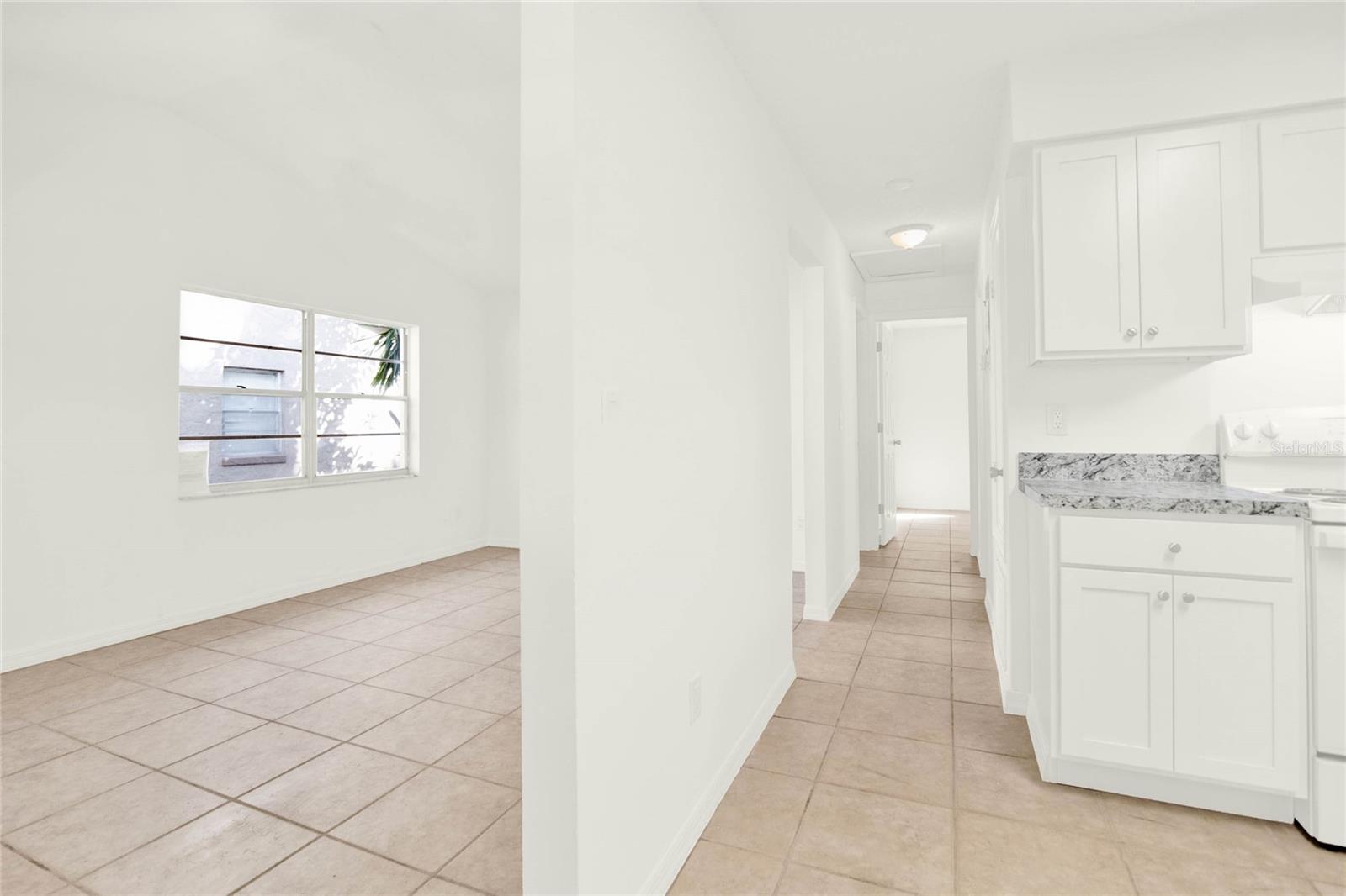 2417 CEDAR AVE