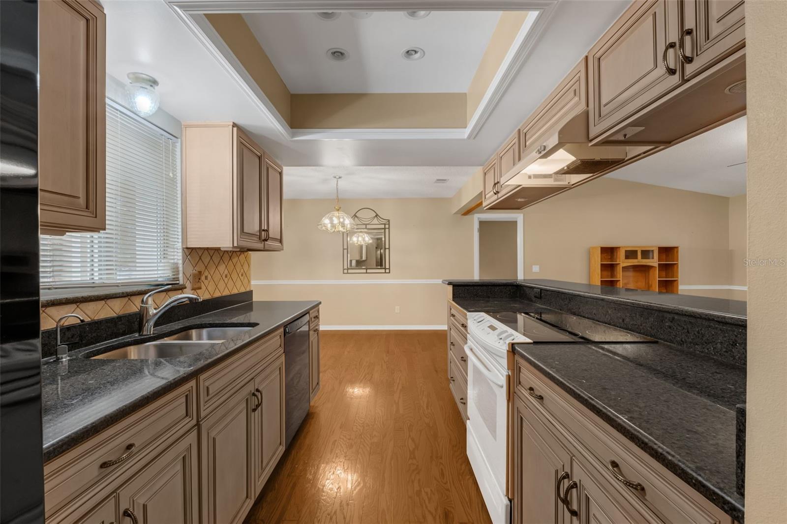 817 BIG BUCK CIR