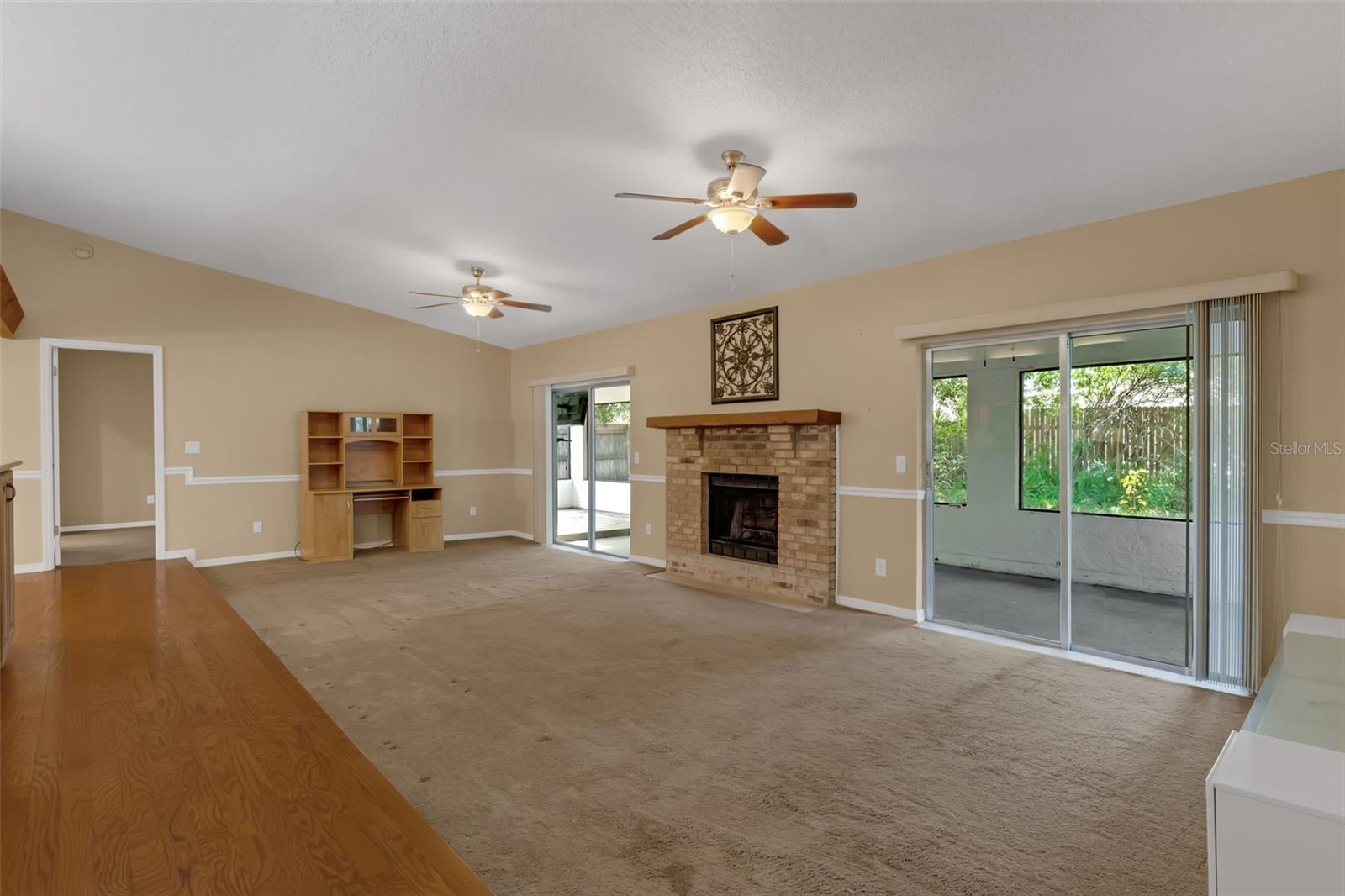 817 BIG BUCK CIR