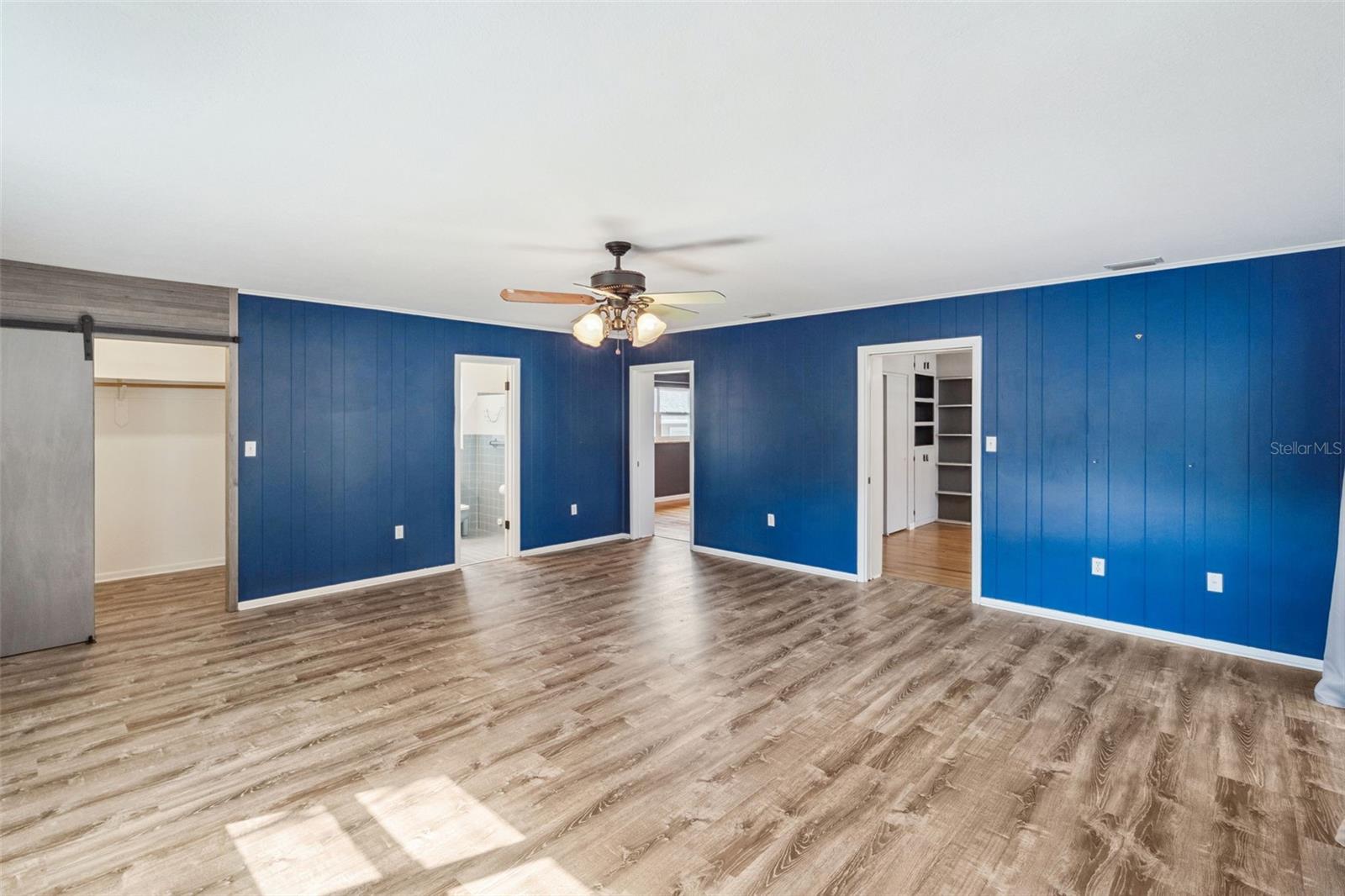 822 POINSETTIA DR