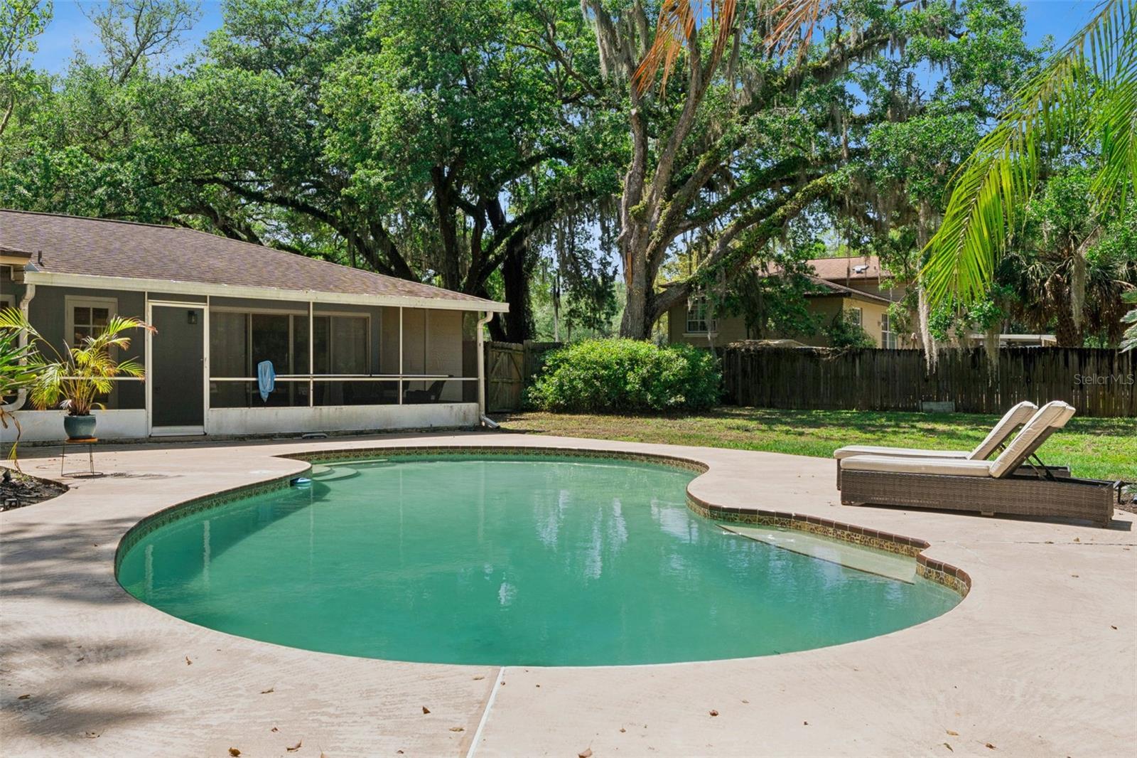 621 LITTLE WEKIVA RD