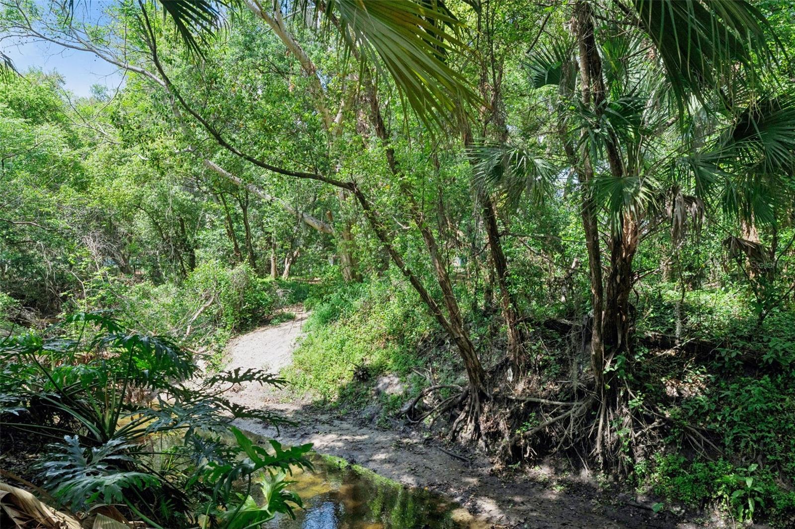 621 LITTLE WEKIVA RD