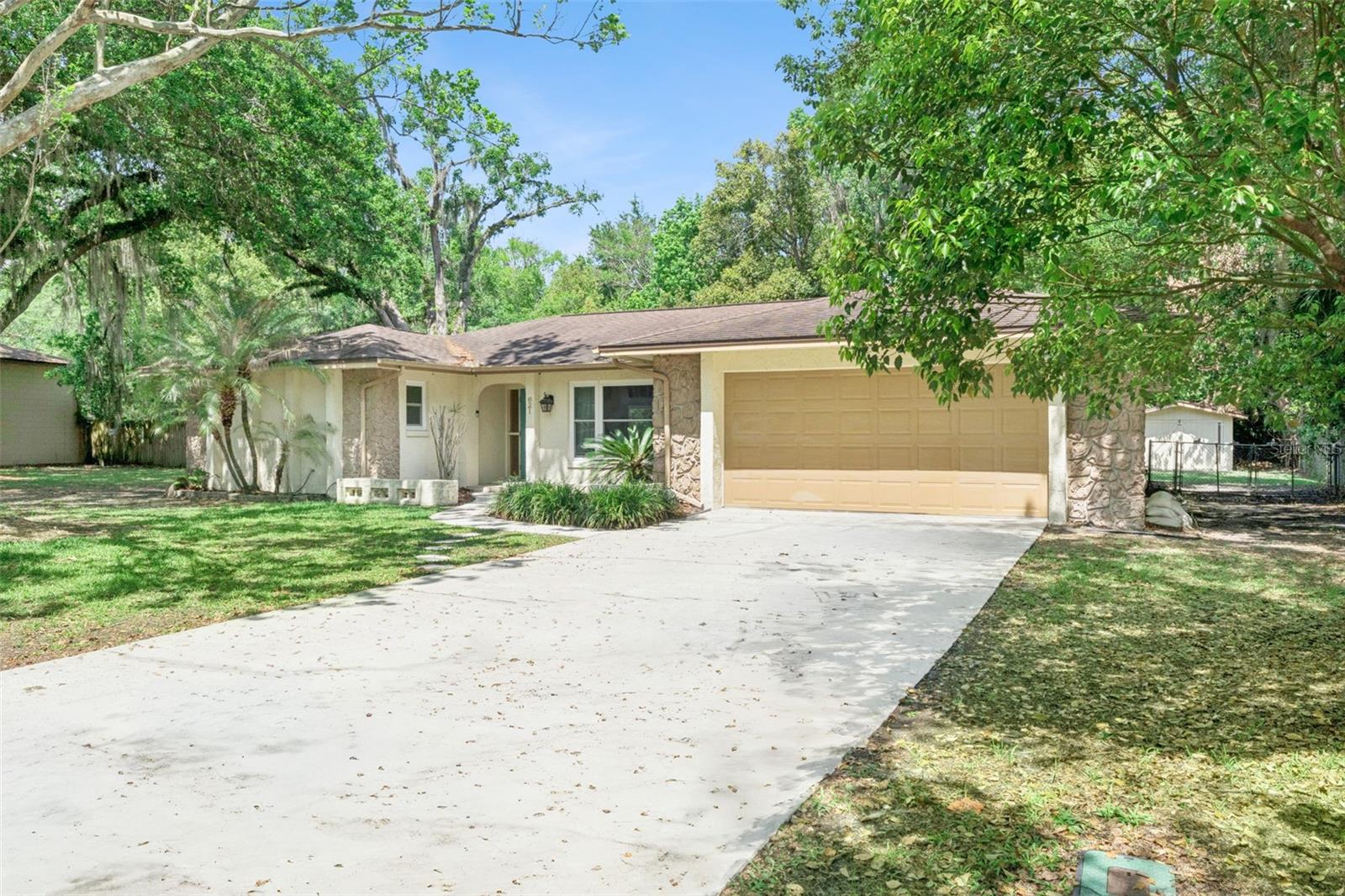 621 LITTLE WEKIVA RD