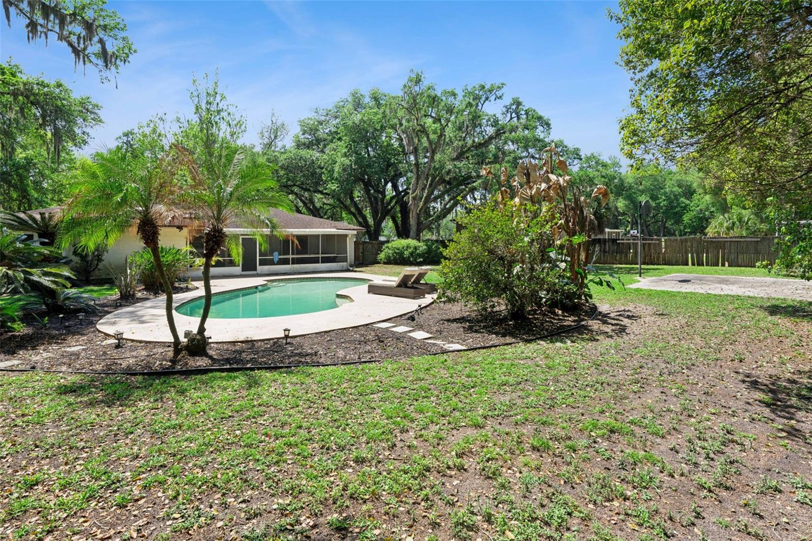 621 LITTLE WEKIVA RD