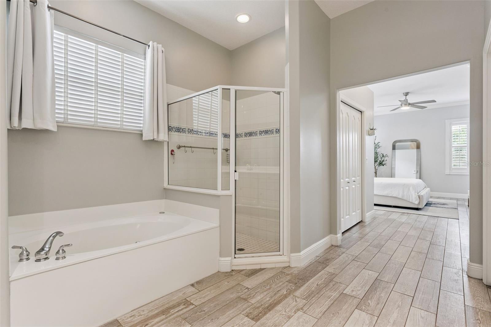 2922 WILLOW BAY TER