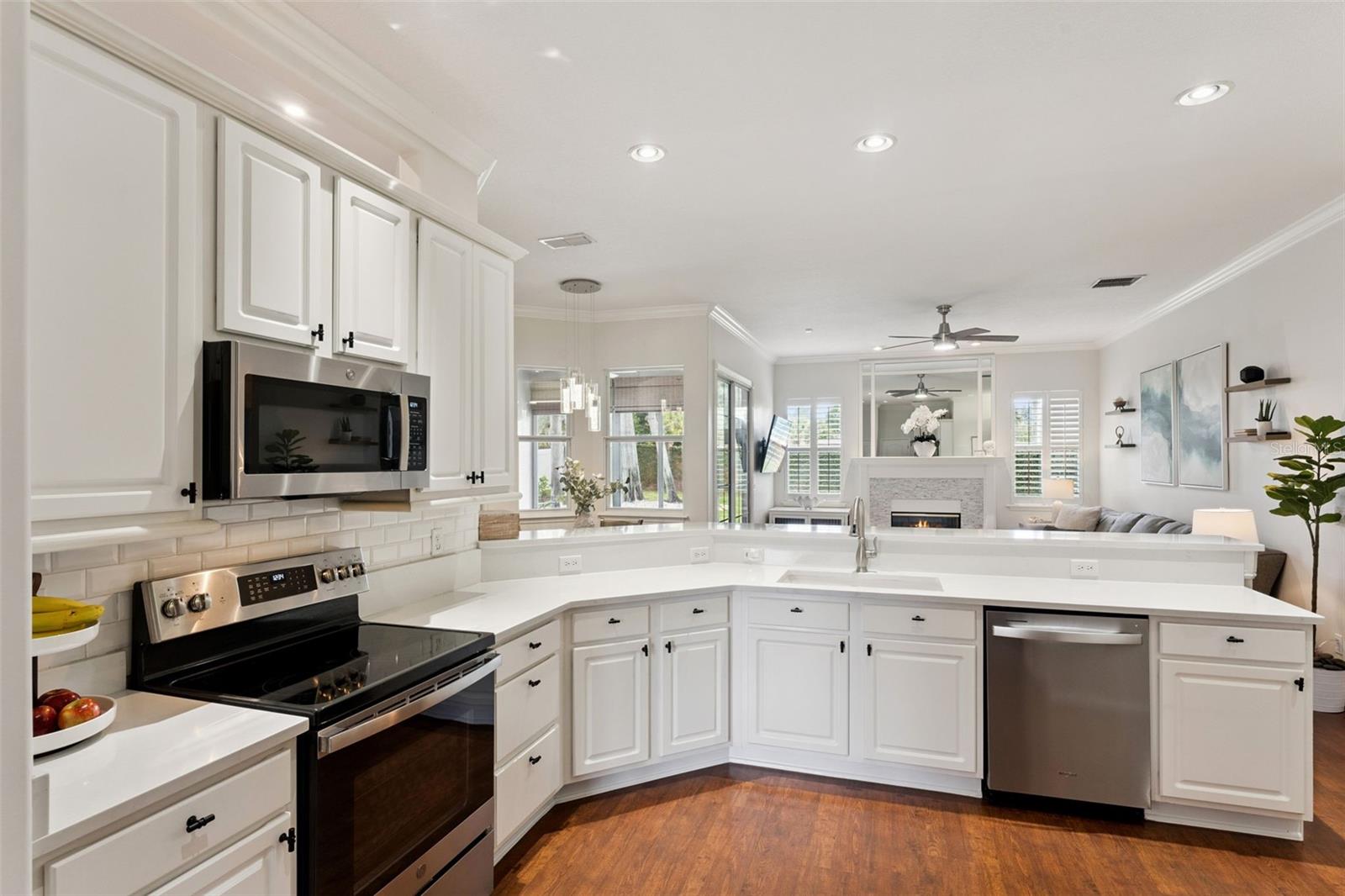 2922 WILLOW BAY TER