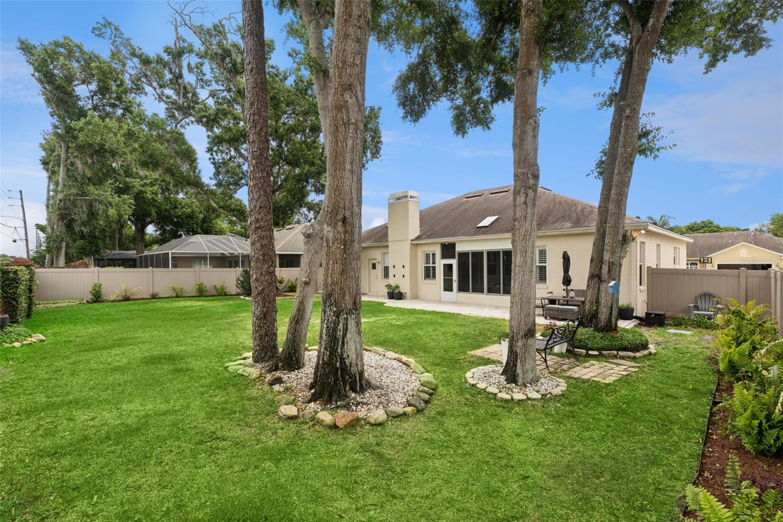2922 WILLOW BAY TER