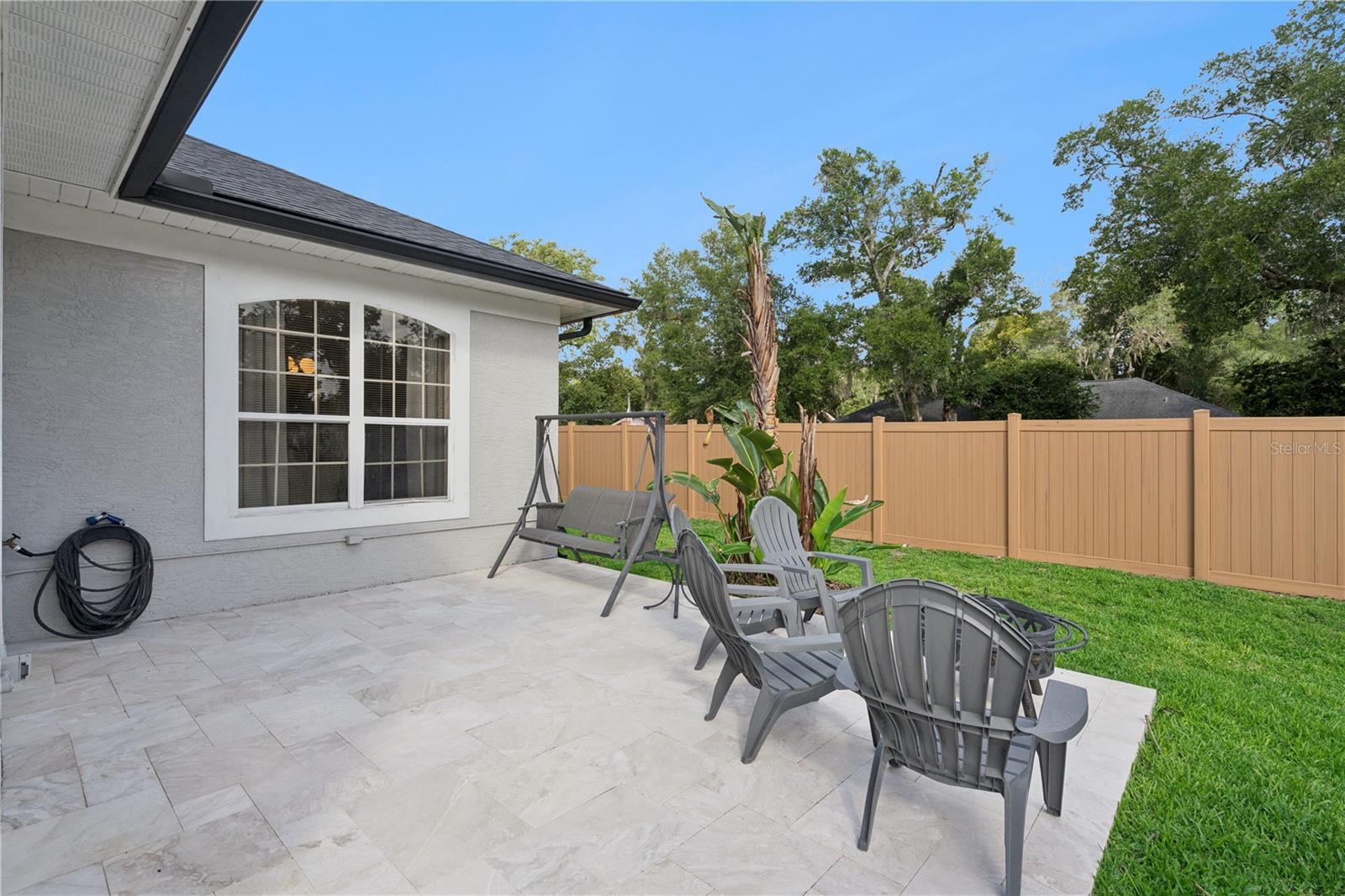 987 AUTUMN GLEN LN