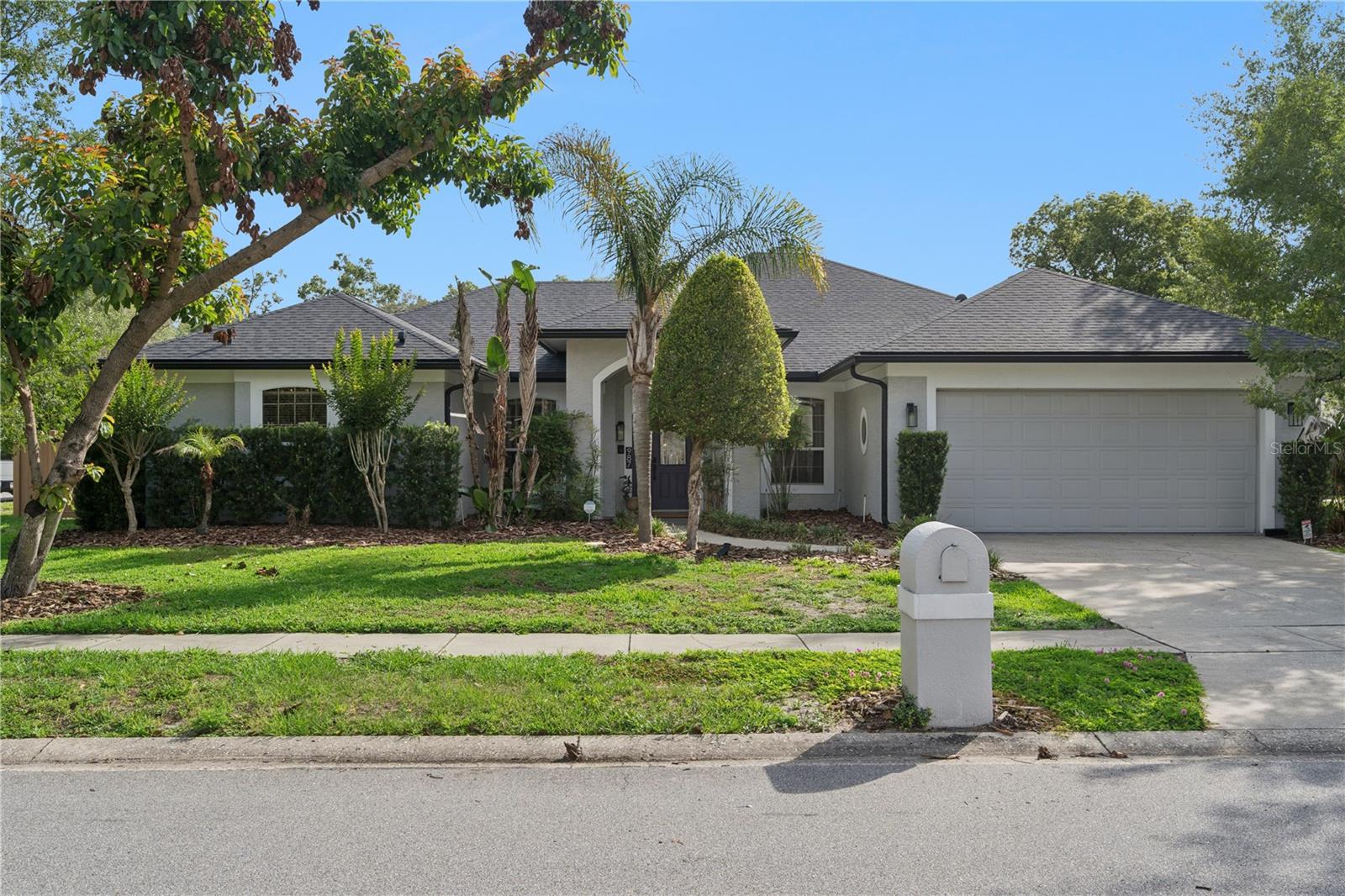 987 AUTUMN GLEN LN