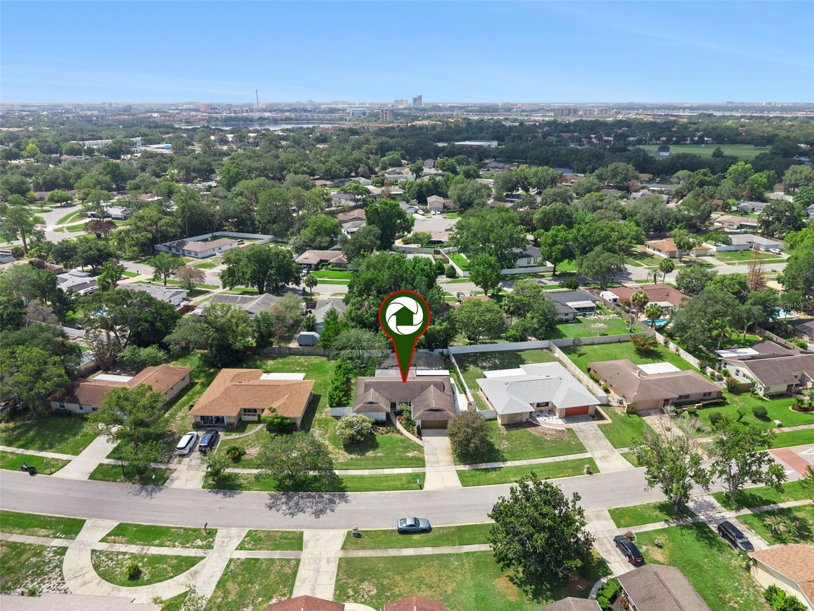 8156 CARAWAY DR
