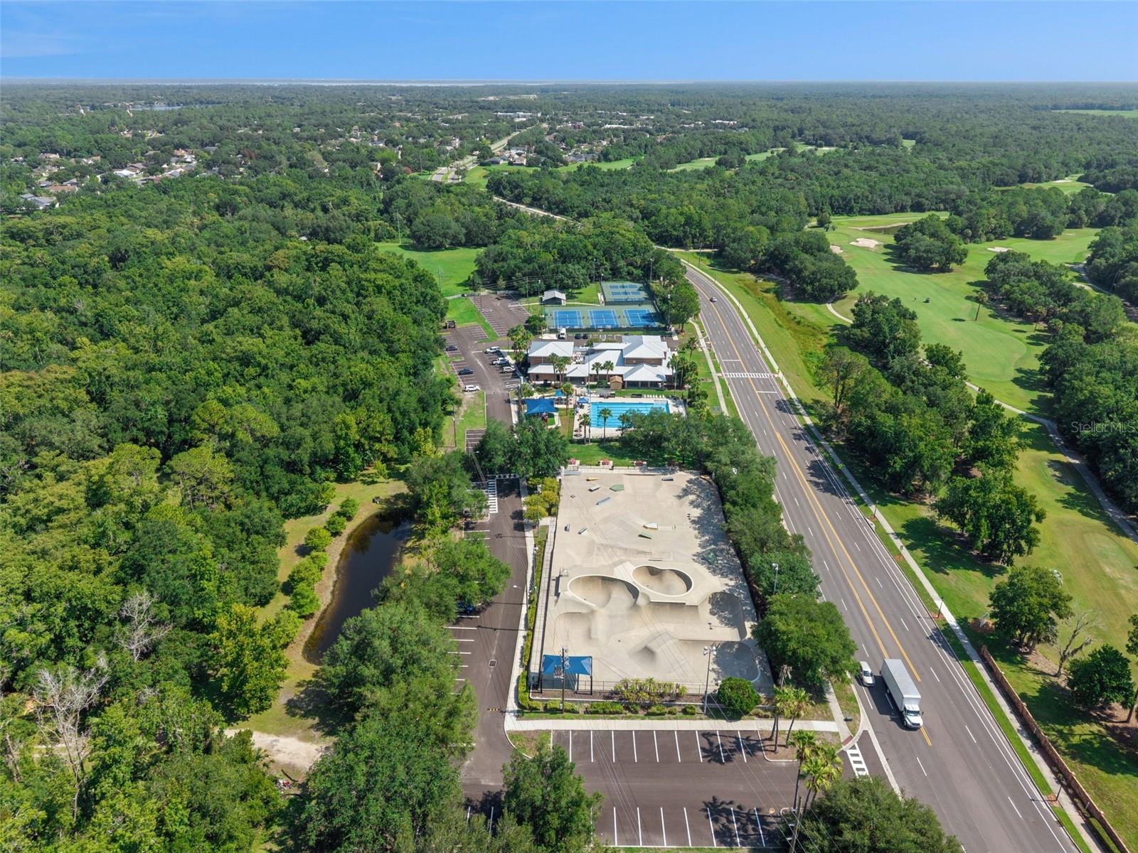 1017 TURTLE CREEK DR