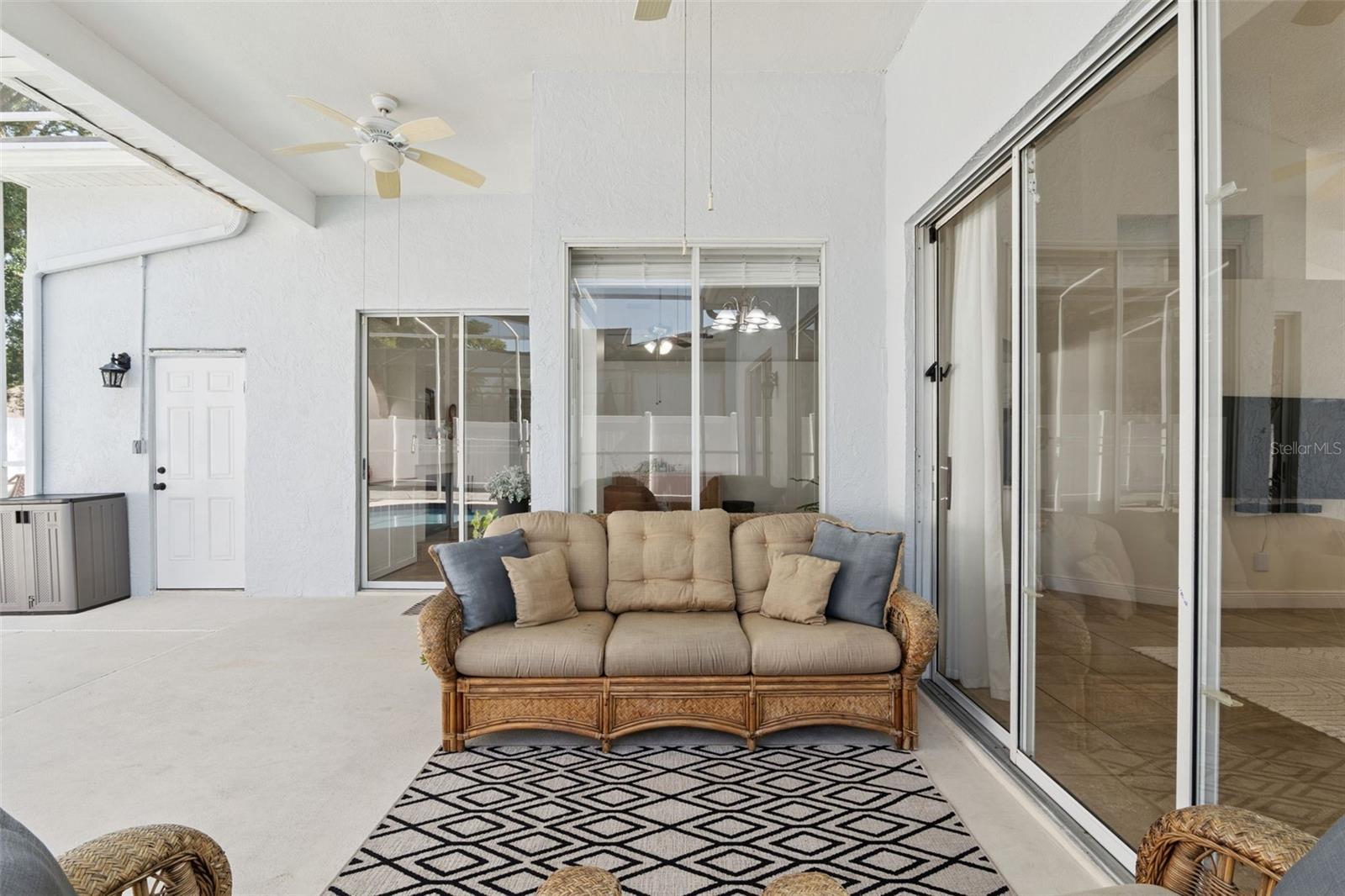 1017 TURTLE CREEK DR