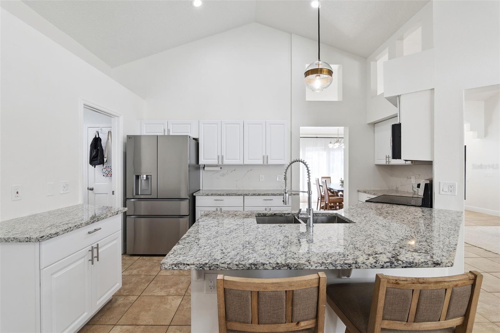 1017 TURTLE CREEK DR