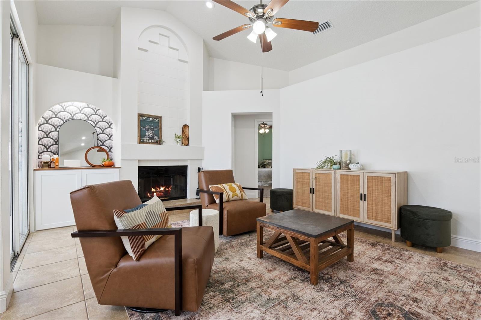 1017 TURTLE CREEK DR