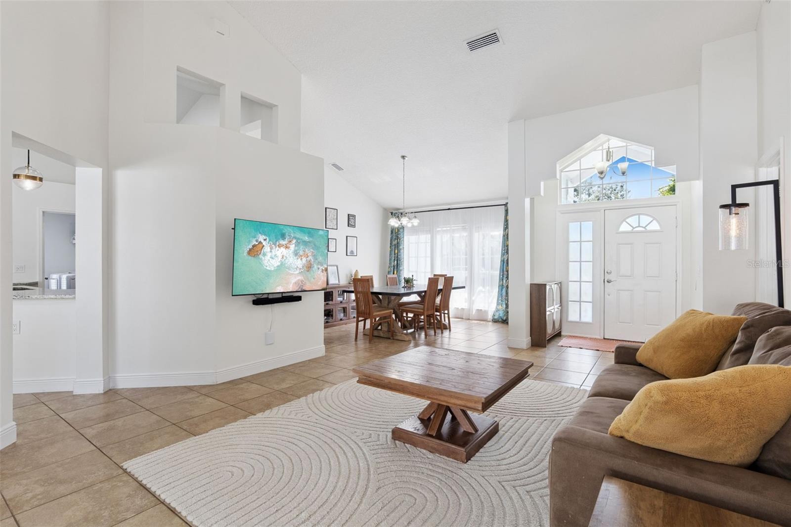 1017 TURTLE CREEK DR