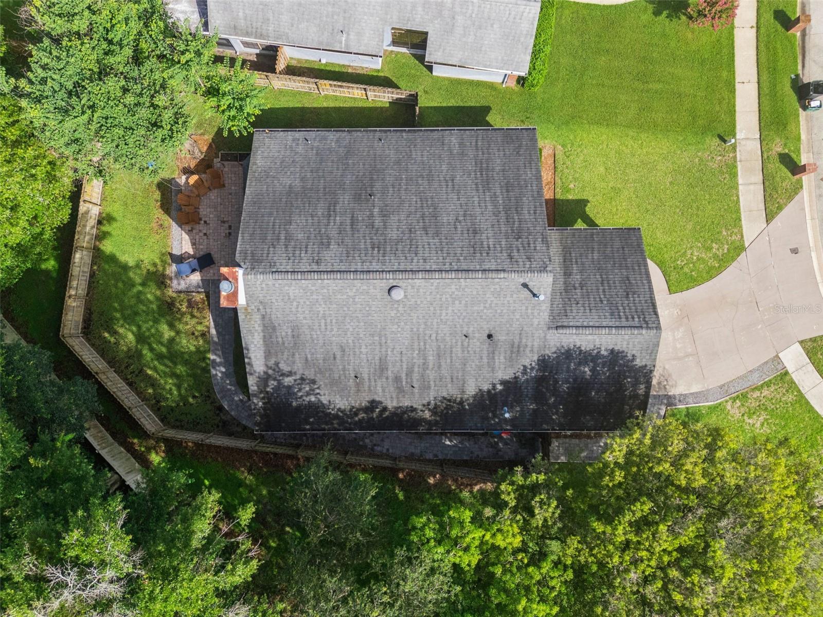 1456 E BROOKSHIRE CT